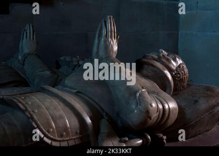 Sir Thomas Lucy (gest. 1600) Denkmal, St. Leonard`s Church, Charlecote, Warwickshire, Großbritannien Stockfoto